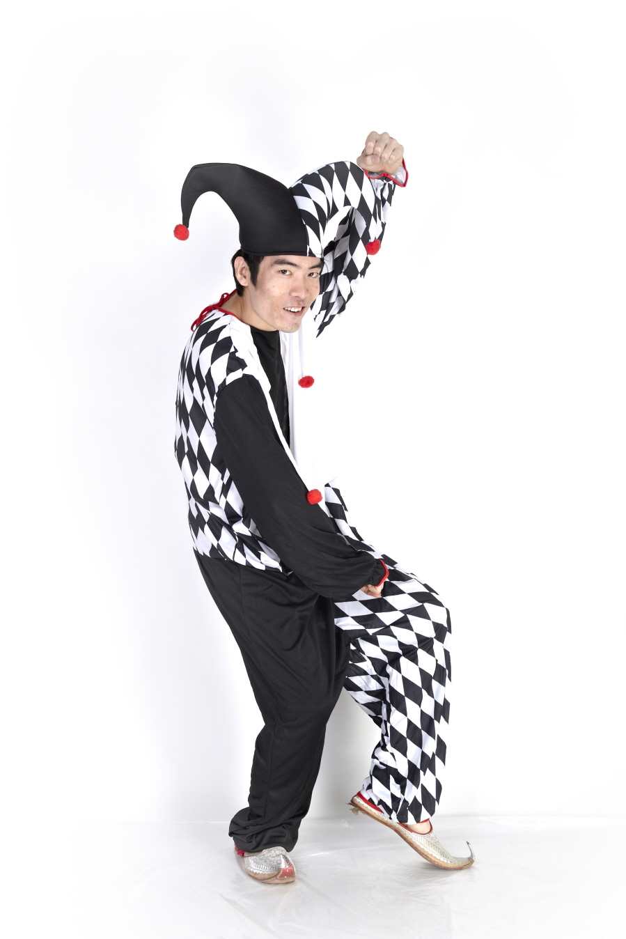 블랙엔화이트삐에로