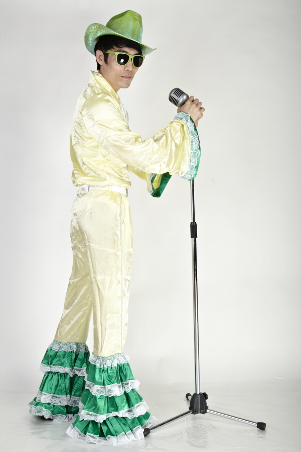 맘마미아 의상-남 밀크색