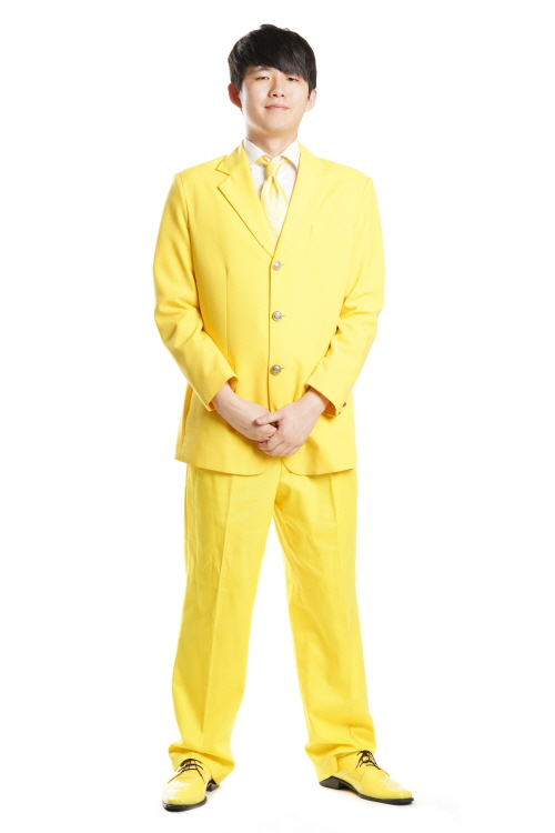 노랑 정장