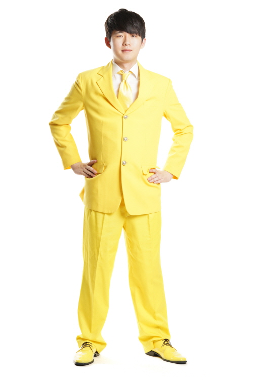 노랑 정장