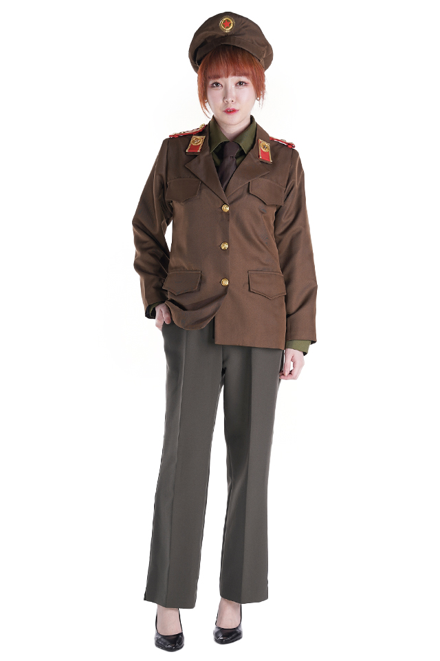 북한-여 장교복